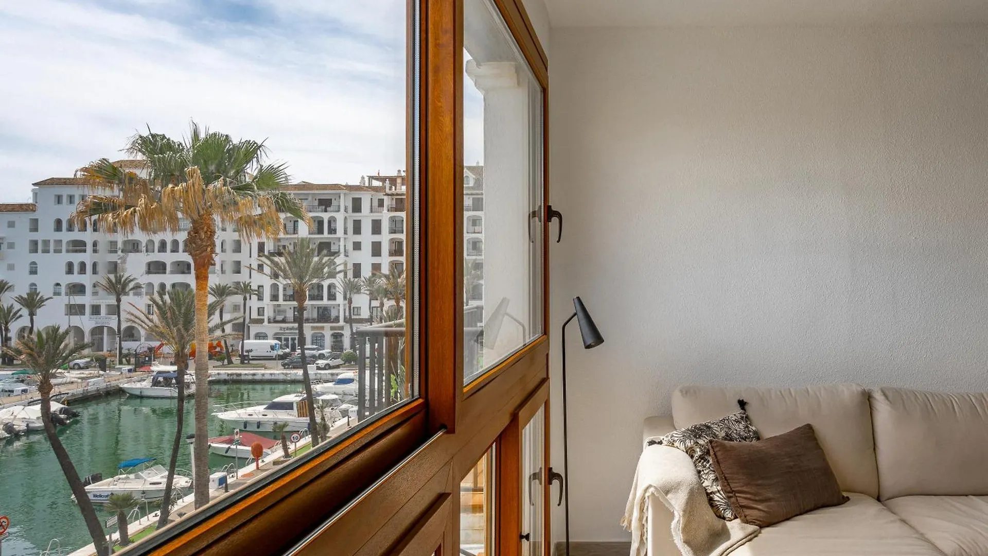 Apartment 2 Penthouse Duquesa Marina Manilva Andalucia Spanien